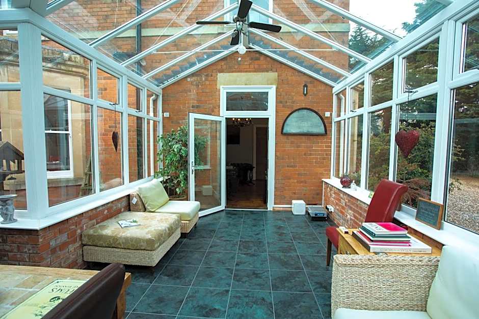 Treherne House & The Malvern Retreat