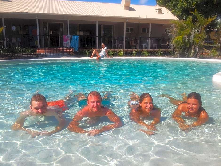 Flashpackers Hervey Bay Hostel