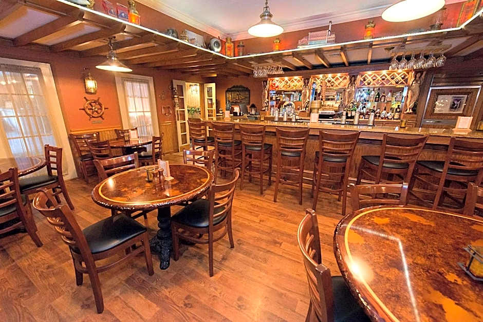 Fulton Steamboat Inn