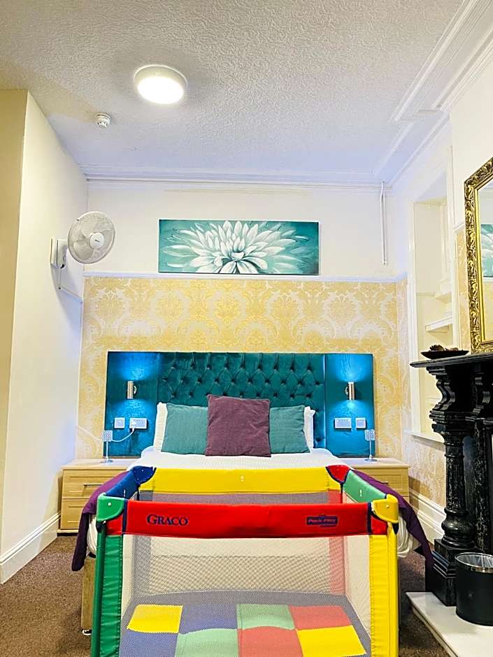 Trivelles Park Hotel