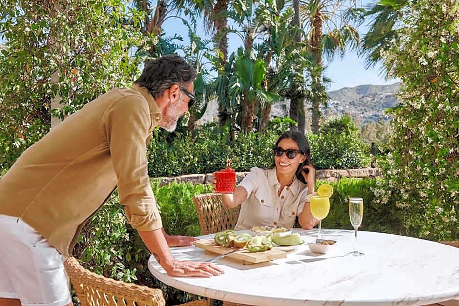 B Bou Hotel La viñuela & Spa