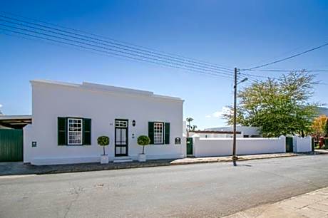 Karoo House Collection - 54 Middle