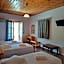 Siroco's Rooms And Studios