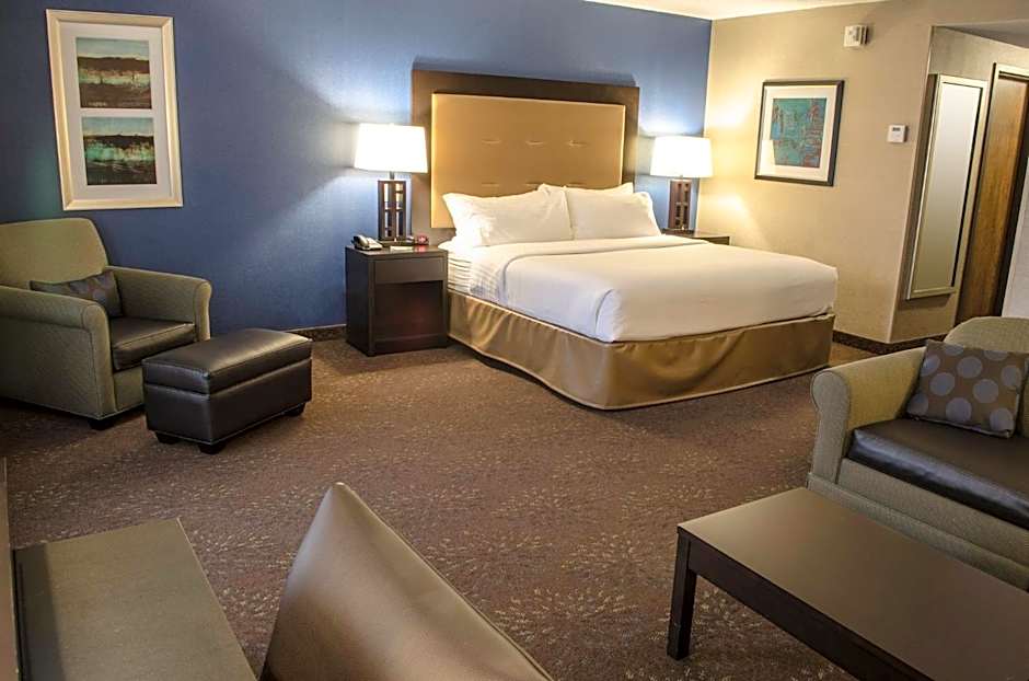 Holiday Inn Fargo By IHG