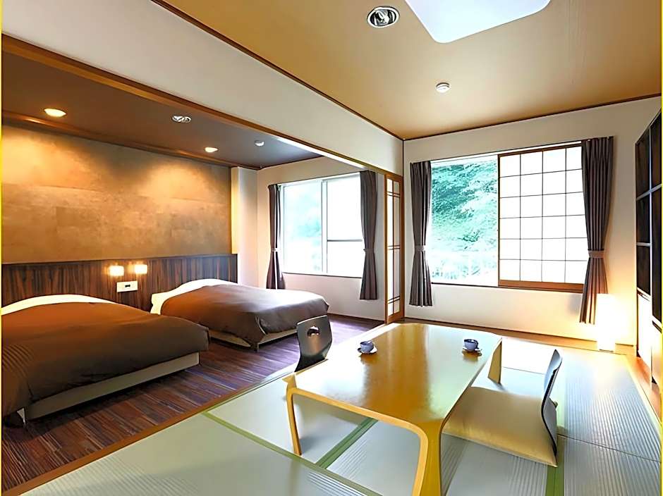 Ooedo-Onsen Monogatari Higashiyama Grand Hotel