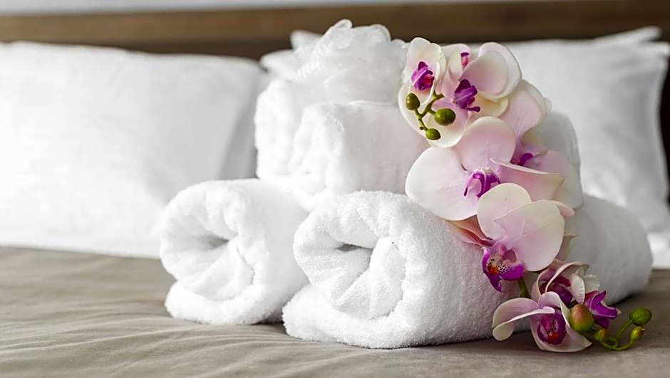 Voyageur Inn And Conference Center