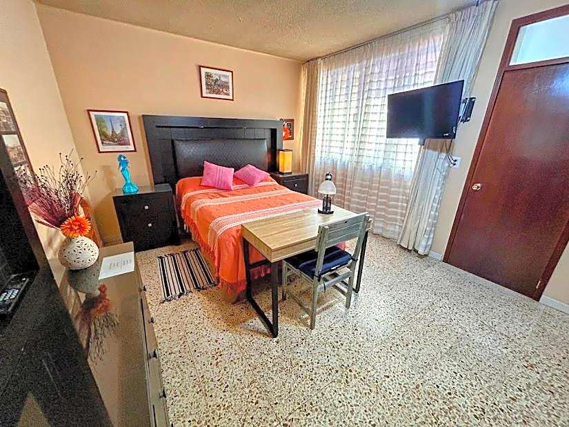 Casa de las Palmas Guest House