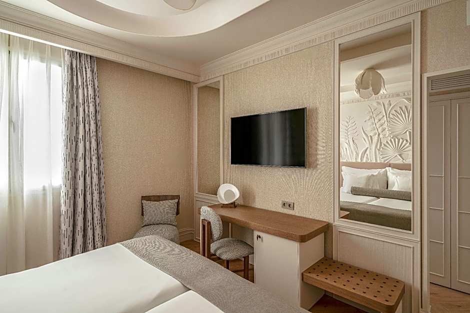 Photo 1 of 18 of Vincci Room with Single Use