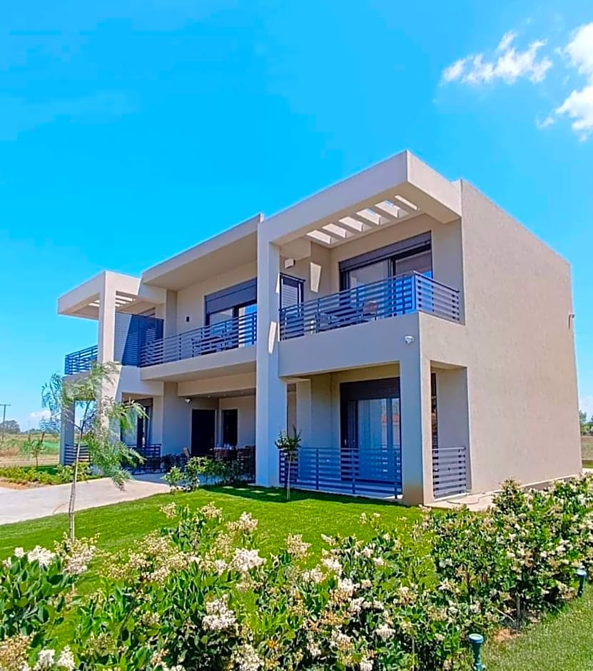 Zdjęcie 1 z 40 — Nostos Suites
