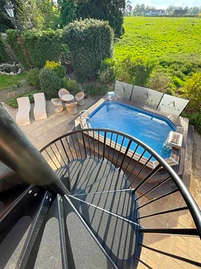 Hempstead House Hotel & Restaurant