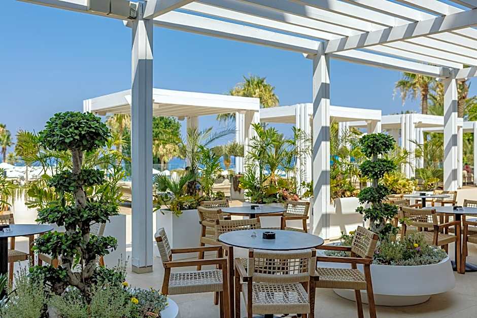 Golden Coast Beach Hotel