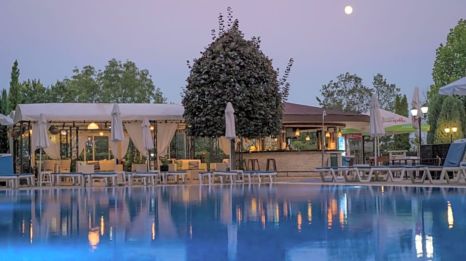 Bendita Mare Aparthotel