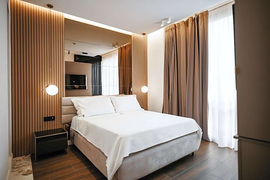 POETICA BOUTIQUE SKY HOTEL