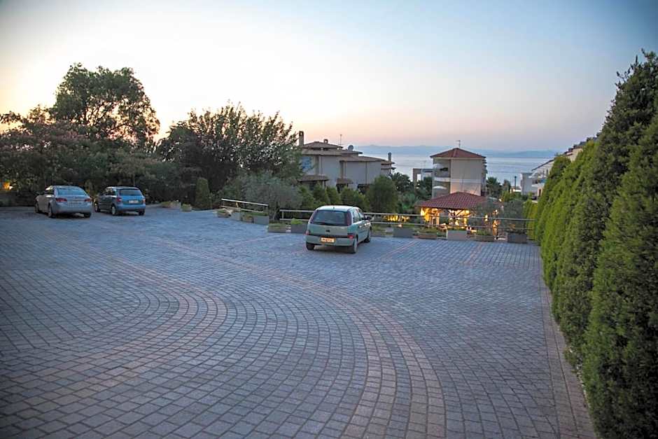 SUN RESIDENCE Exclusive Seaside Suites