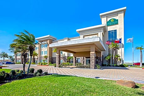 La Quinta by Wyndham Corpus Christi - Portland