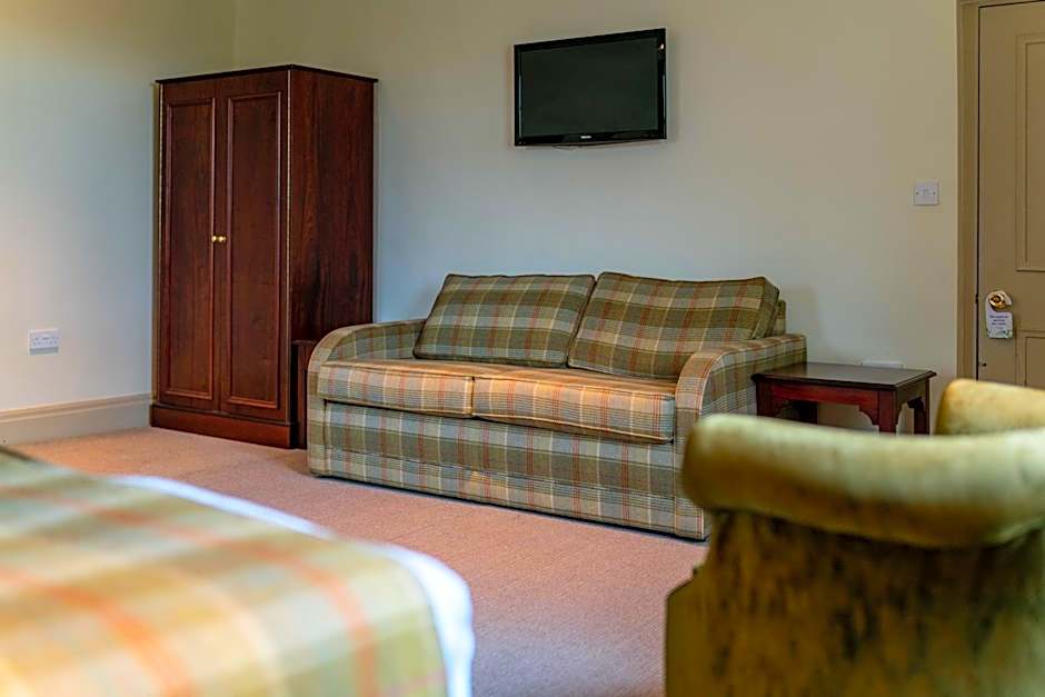 Hadley Bowling Green Inn