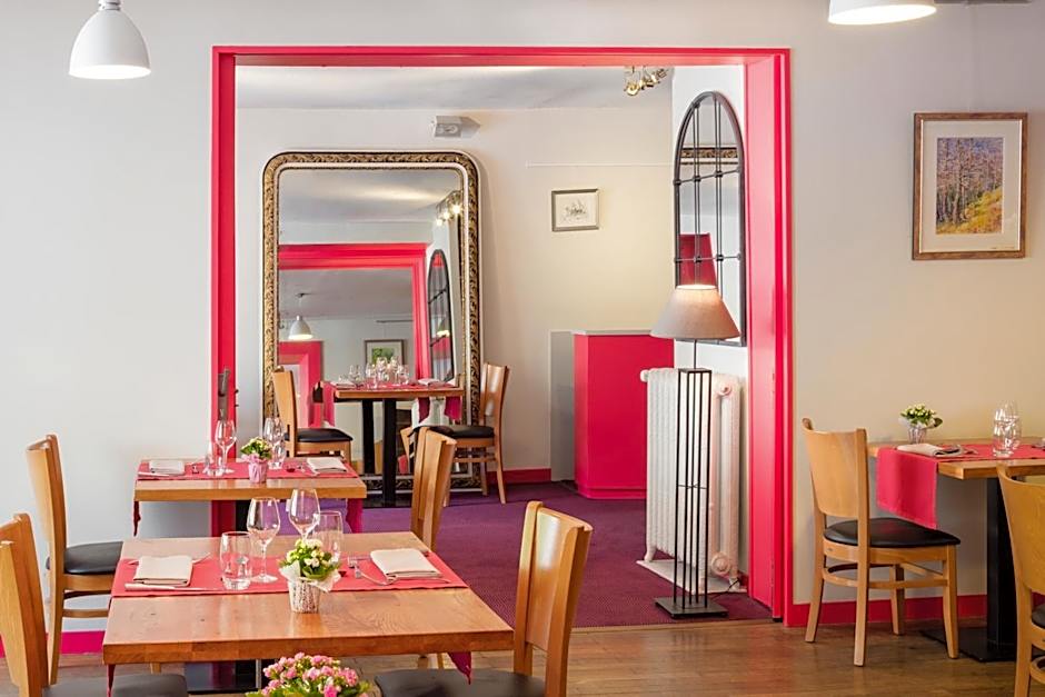 Logis Hôtel des Deux Forts