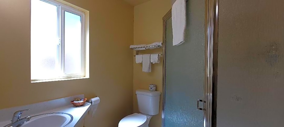 Lakeview Inn