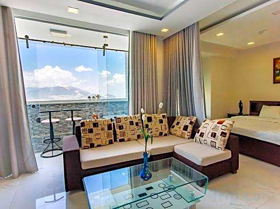 Beach Front Apartments Nha Trang