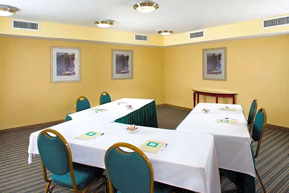 Four Points by Sheraton Cocoa Beach