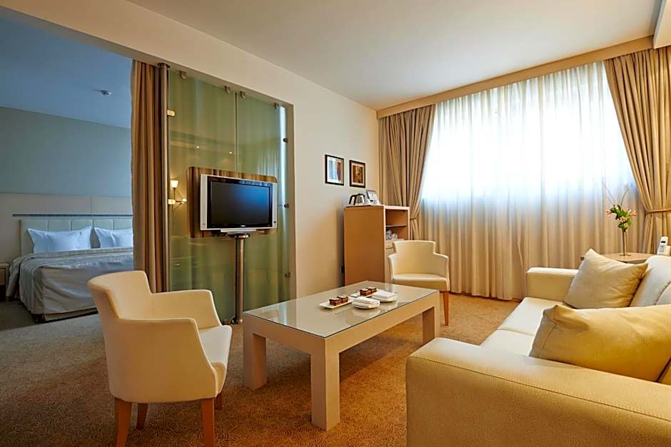 IN Hotel Beograd