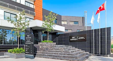 FT Lotus Thermal Hotel & Spa, Trademark Collection By Wyndham
