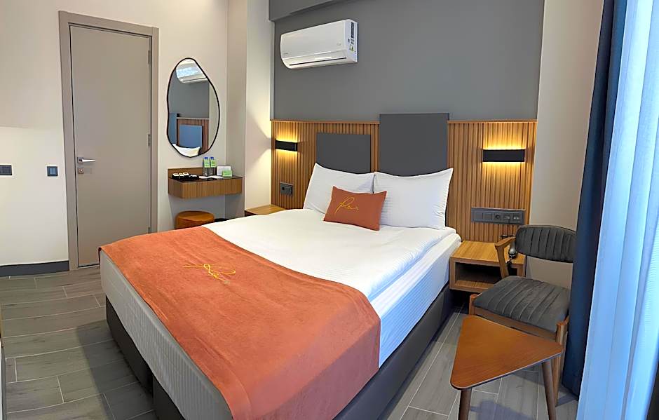 ROI HOTEL IZMiR