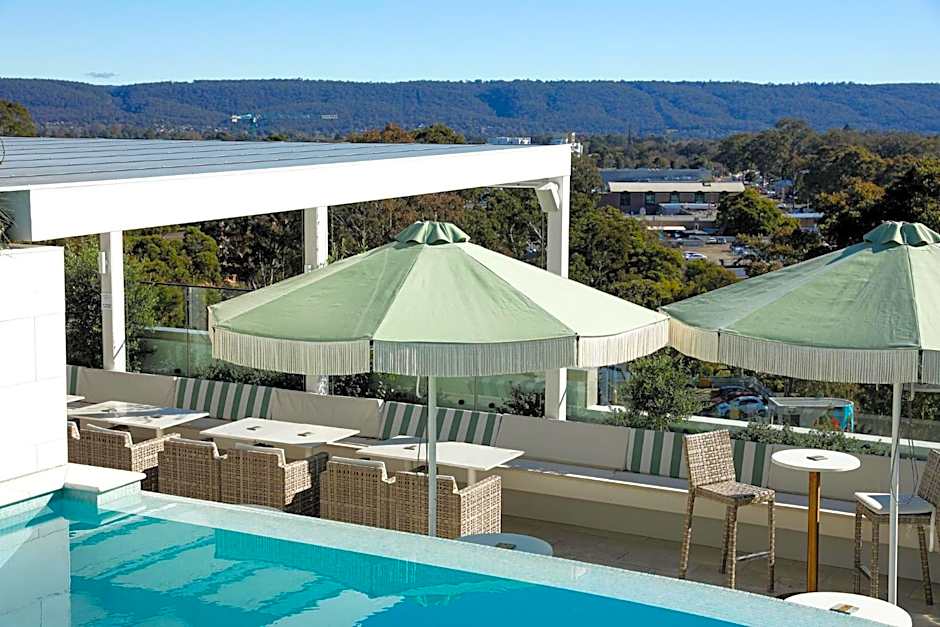 Astina Suites, Penrith