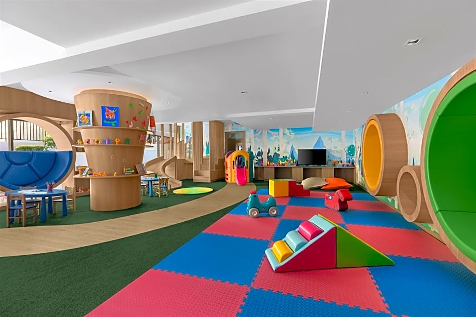 Courtyard Phuket, Patong Beach Resort