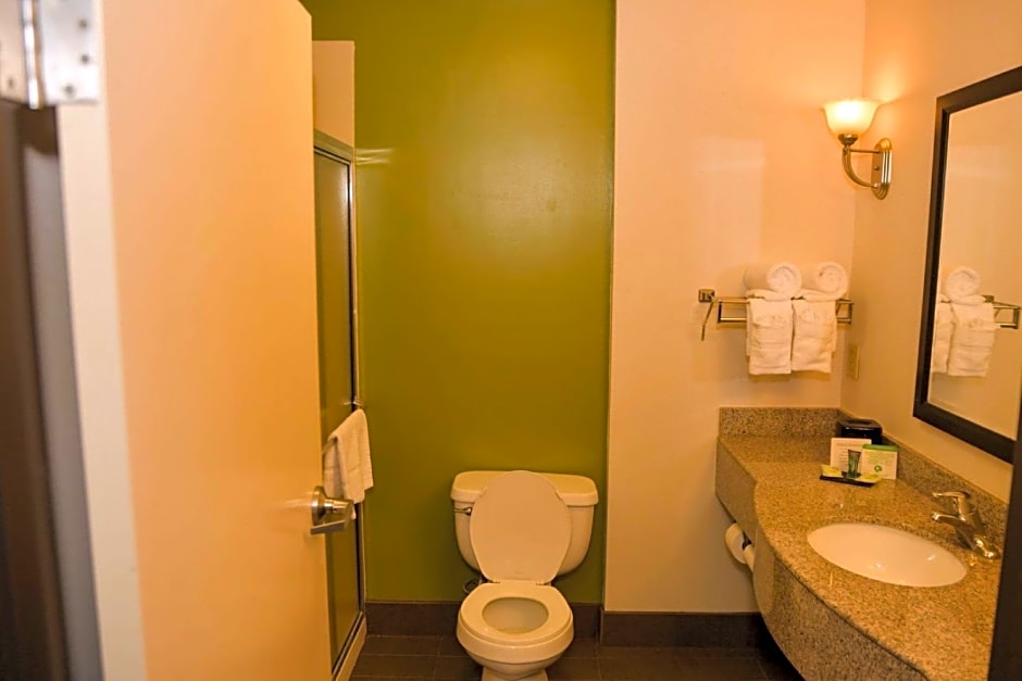 Sleep Inn & Suites Laurel near Fort Meade