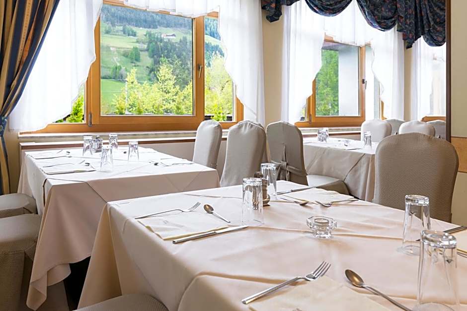 Alpenhotel Weitlanbrunn