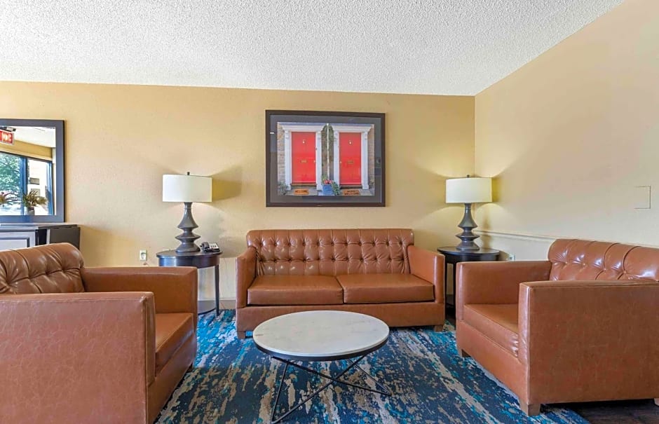 Extended Stay America Suites - Tulsa - Midtown