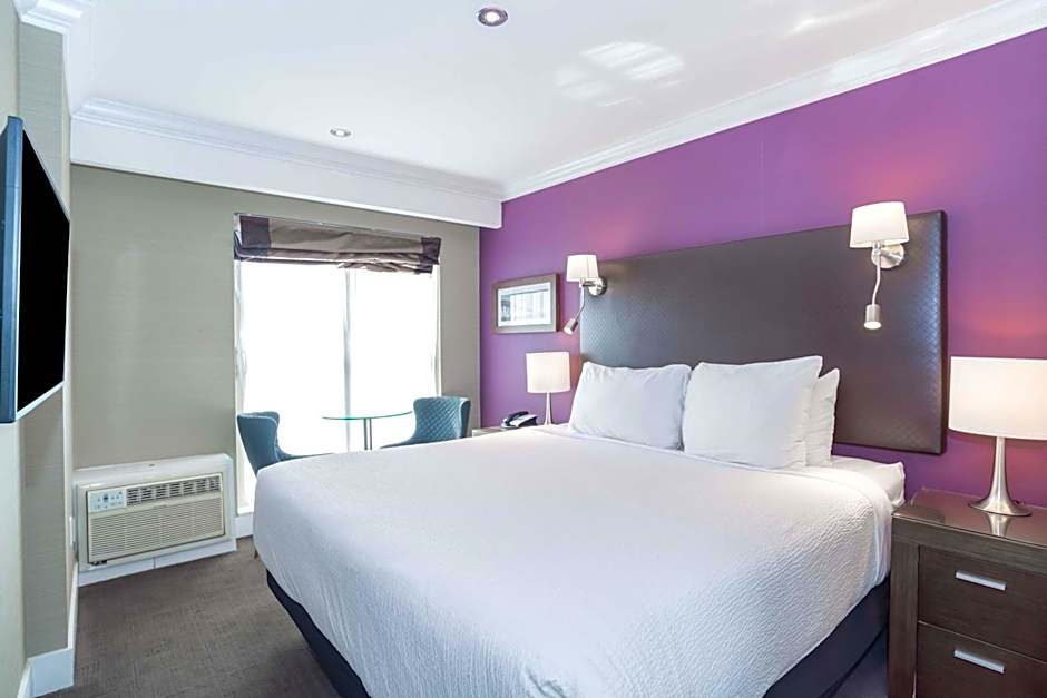 Sandman Signature Kamloops Hotel