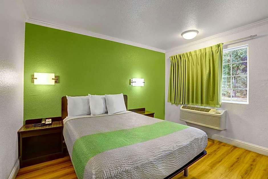 Motel 6-King City, CA