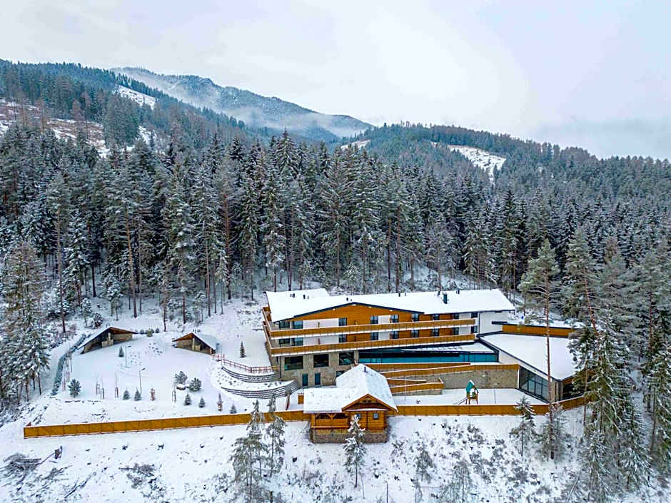 Spa & Wellness Hotel Fitak****