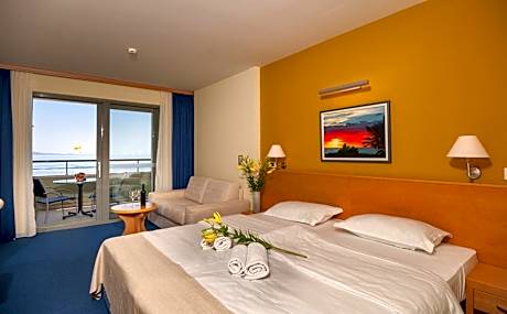 Superior Double or Twin Room with Sea View