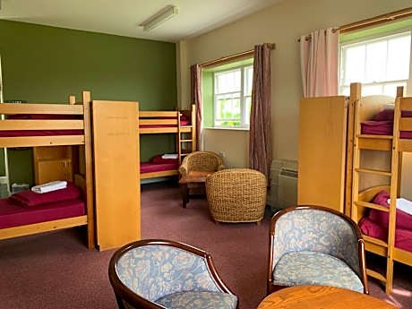8-Bed Mixed Dormitory Room