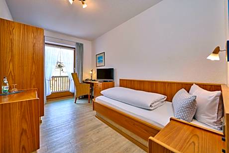 Single Room with Balcony