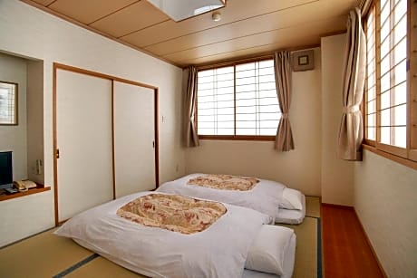 Japanese-Style Room