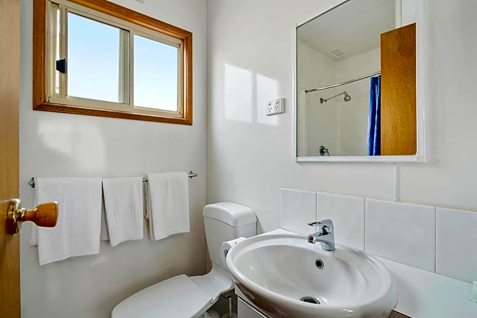 Australian Community Villages