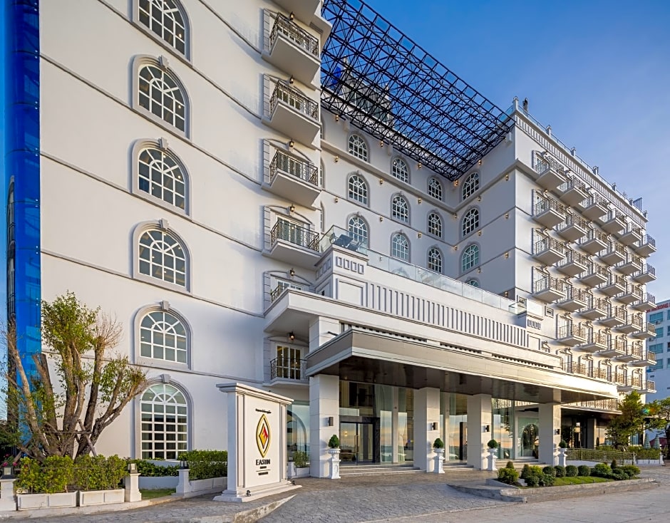 Eastin Hotel Vientiane