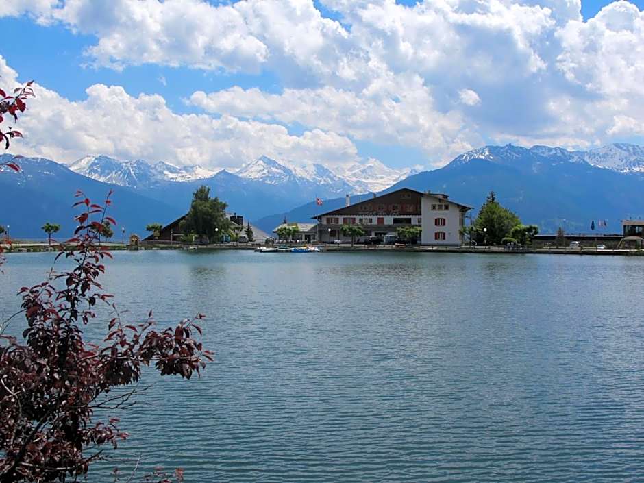 Hotel du Lac