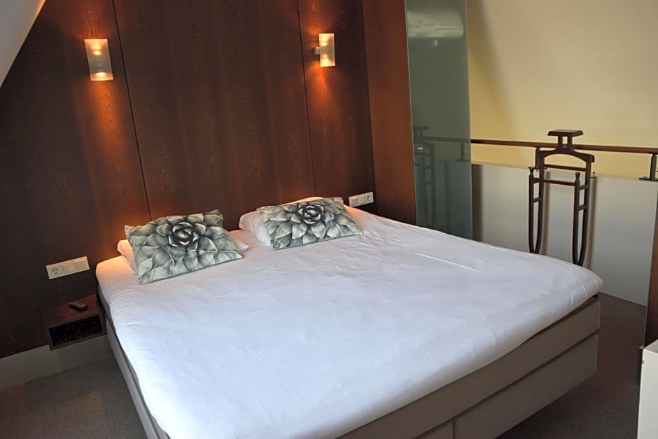 Golden Tulip West Ende