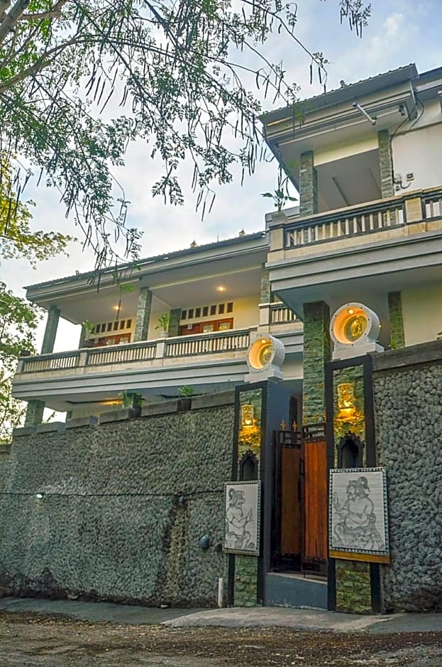 The Puncak Santhi Inn