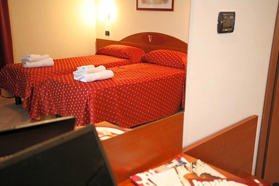 Photo 1 of 8 of 2 Beds