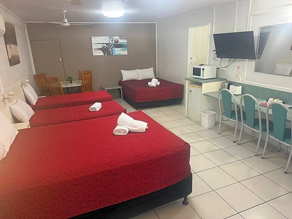 Emerald Highlands Motel