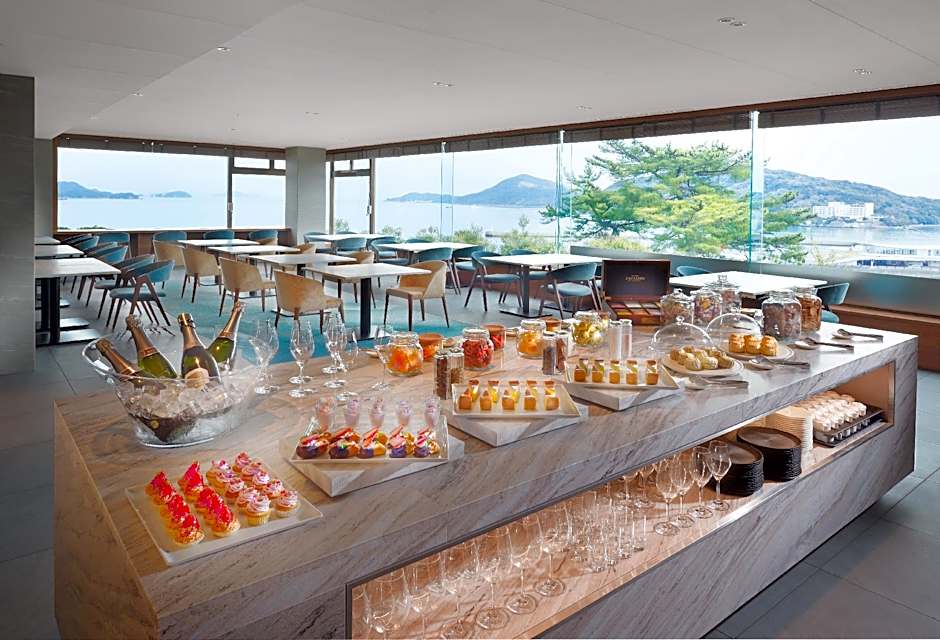 Toba Hotel International