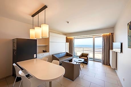 One-Bedroom Premium Apartment with Ocean View