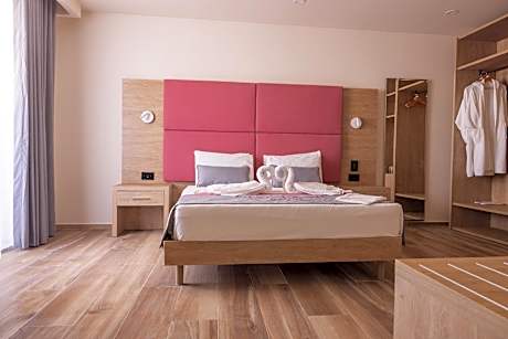 Large Double Room with Balcony