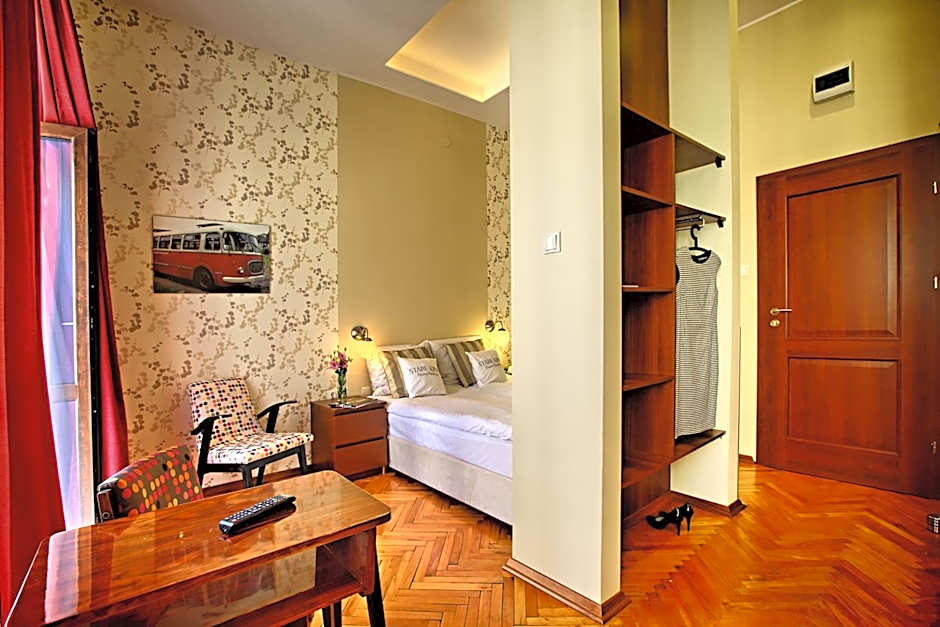 Stare Kino Cinema Residence